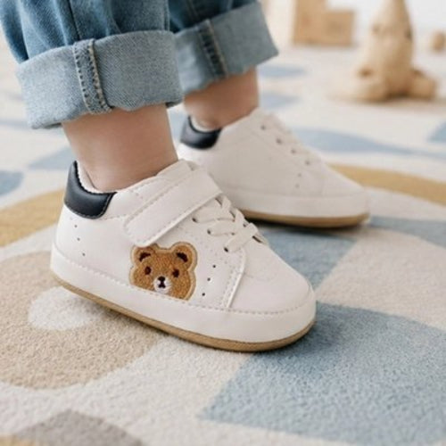 Chaussure bebe avec motif d'ourson 